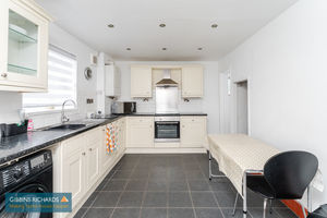 Photo 11- click for photo gallery